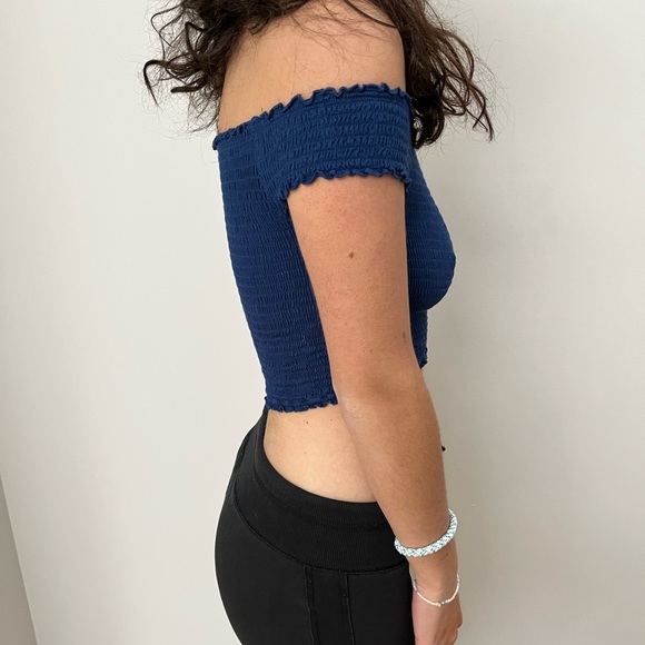 Blue over the shoulder crop top from Garage! - Picture 3 of 4